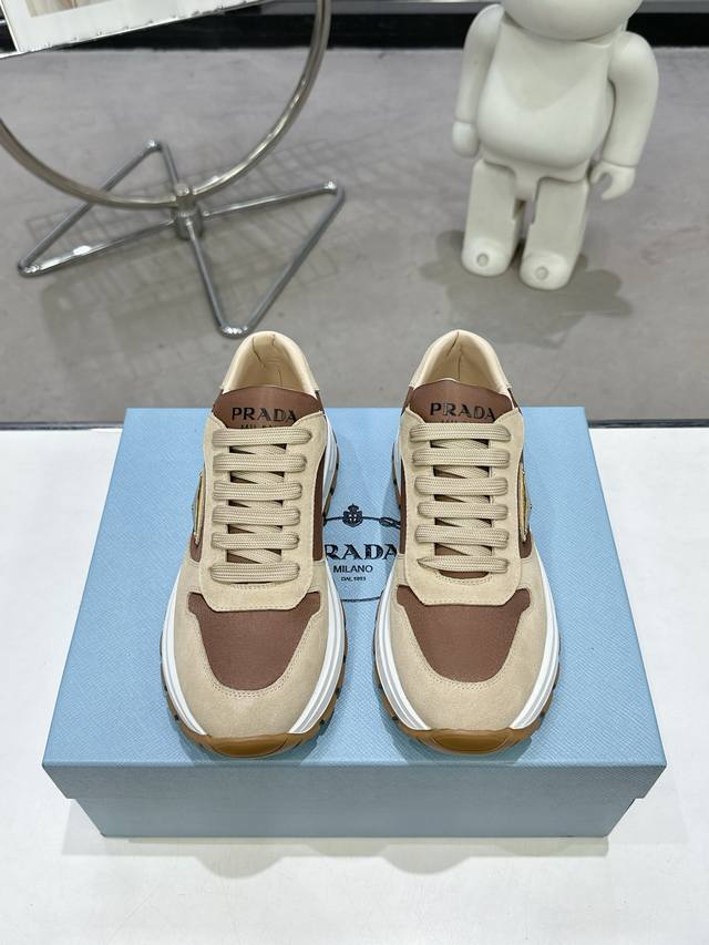 Prada 225 Prada new arrival, the real deal! Many influencers share this style, a