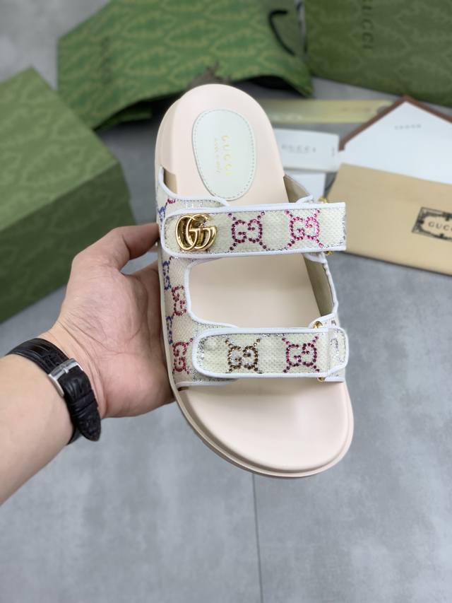 Factory Price P Real Price High Edition Gucci Snake Year New Casual Hot Diamond