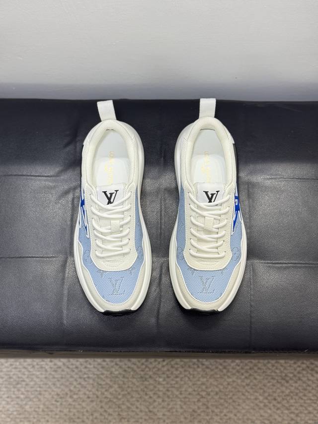 Louis Vuitto men's casual shoes, stylish yet understated, featuring a leather up