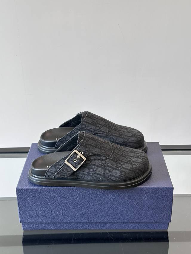 Factory Price Men's Sports Shoes Original Dior Brand New Mules Arrive! I think c