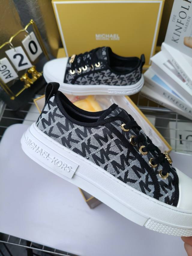 Factory P price women's clothing and women's shoes sports original Michaelkors p