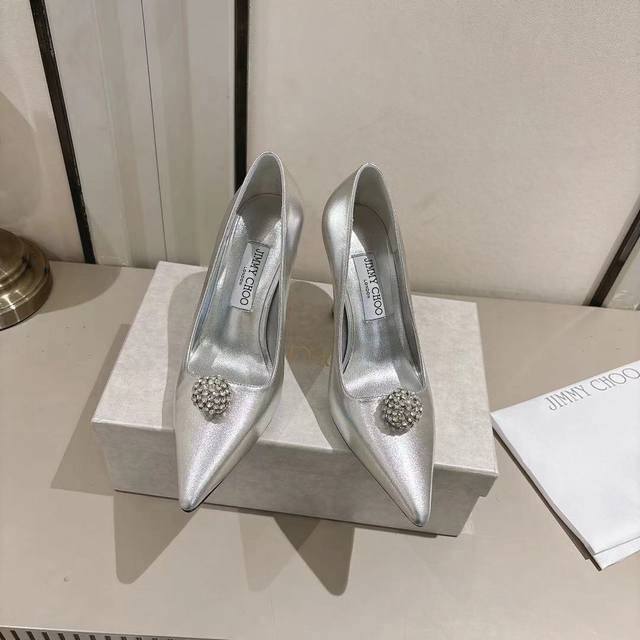 Factory Price Women's Sports Shoes Original Jimmy Choo 2025 Fall/Winter New Velv
