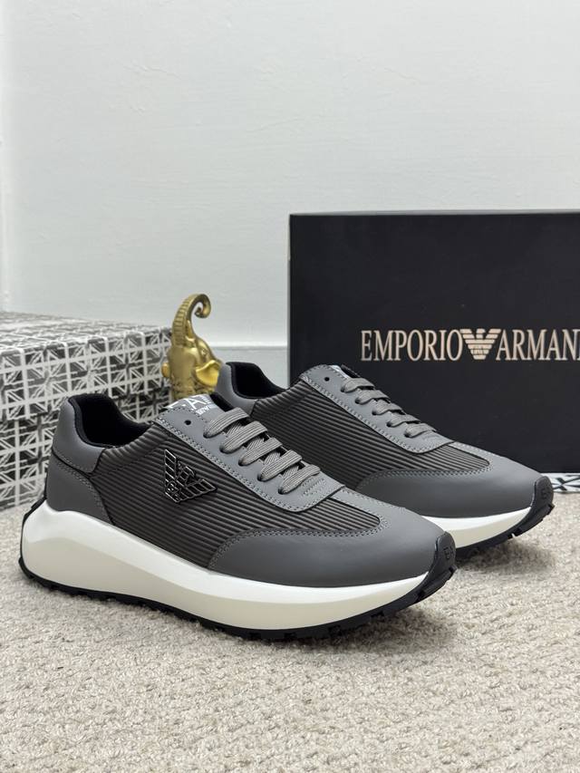 factory price men's men's sports shoes original Armani Armani promotes classic c