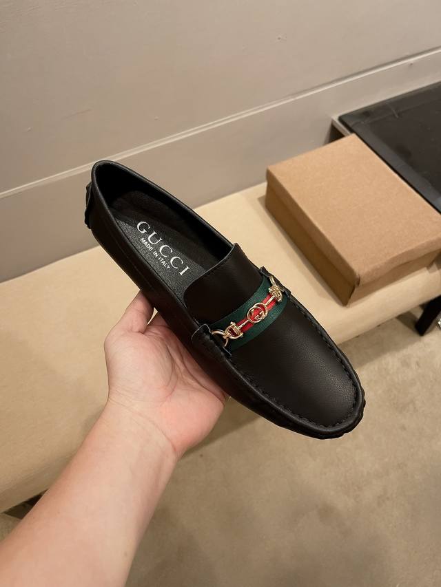 Factory Price Men's Sports Shoes, Original, Gucci! Gucci's English name is Gucci
