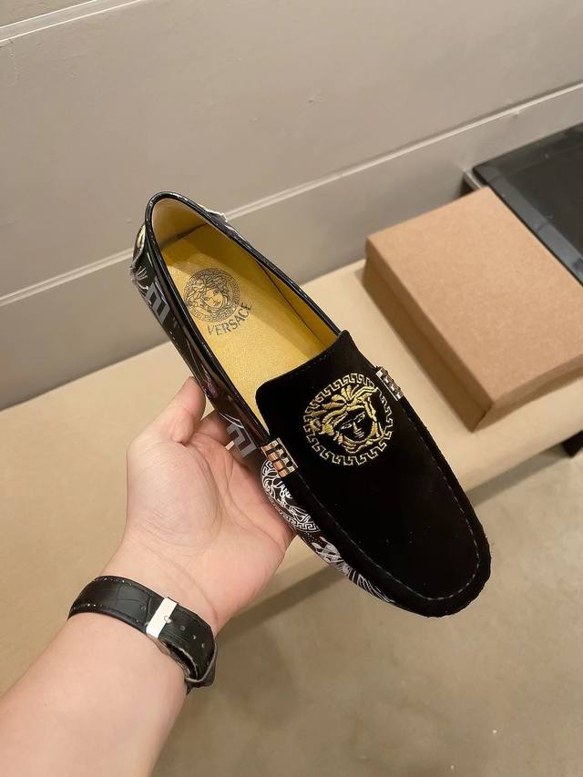 factory price men's sports shoes original single, Verace new style, Versace men'