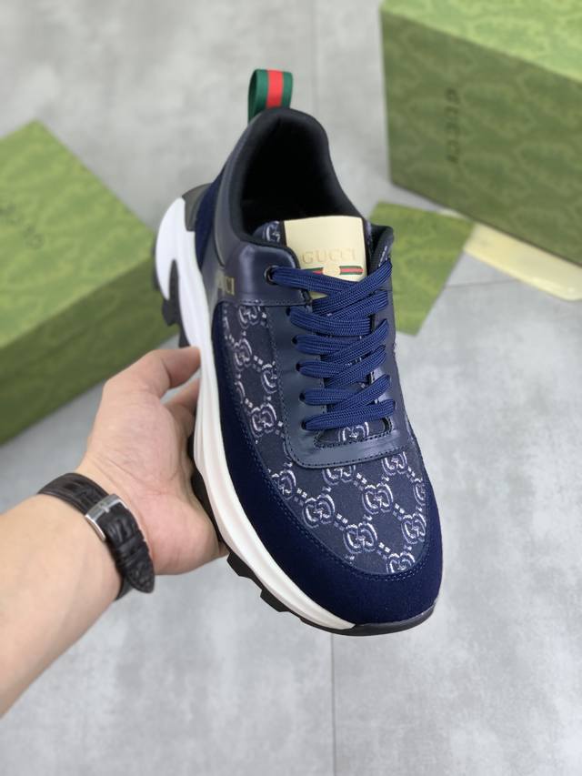 factory price men's men's sports shoes original Gucci Gucci official website lat