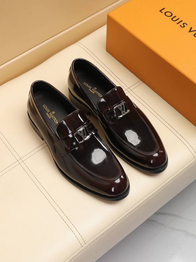 Factory Price Men's Sports Shoes, Original Lv, Original Leather Lining, Lv, Late