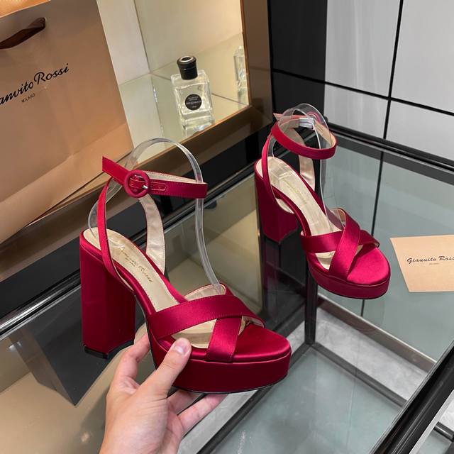 Factory Price Women's Shoes and Athletic Shoes. Original Gianvito Rossi 2025 New