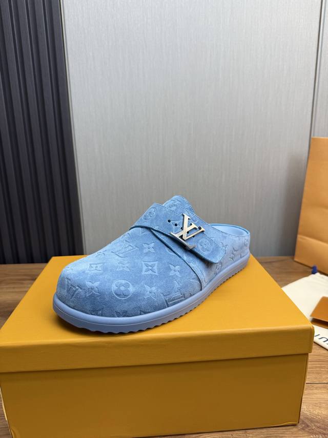 factory P price Lv. popular men's slippers hot sale official website one to one