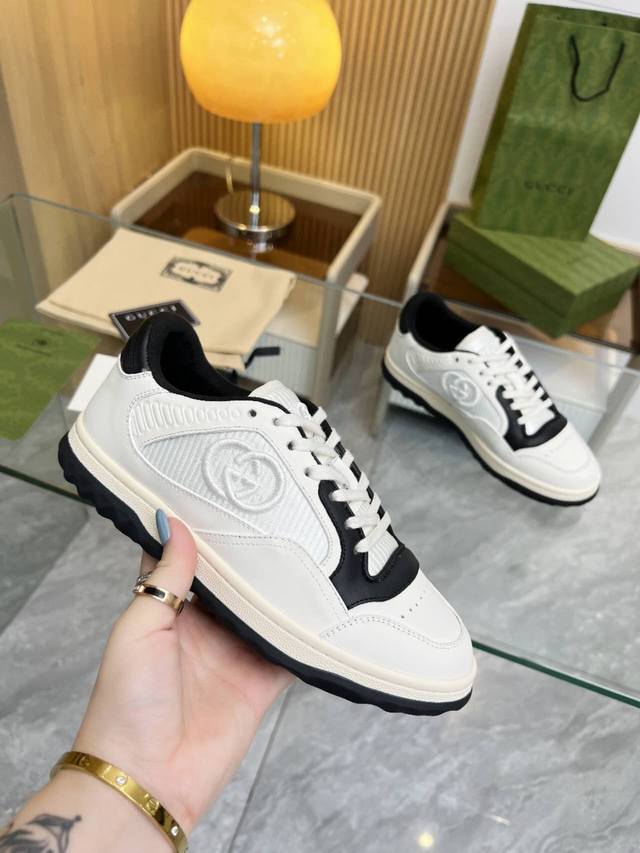 Gucci couple's original TPU ultra-light outsole. Made of cowhide leather, a true