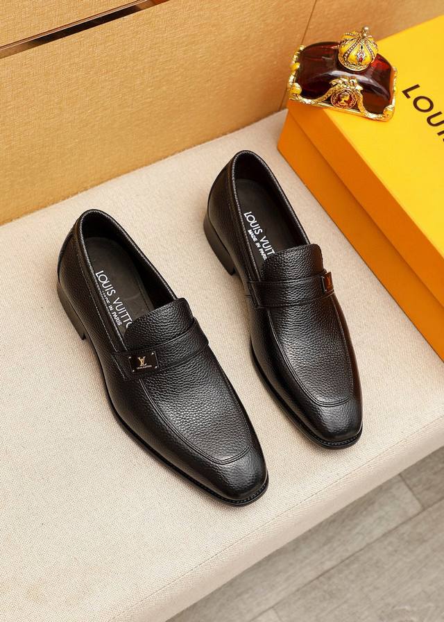 Product Trademark: Louis Vuitton Casual Leather Shoes Standard Sizes: 38-44 45.4