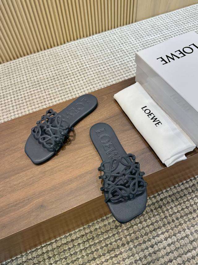real price genuine leather bottom + 40Loewe 25 summer limited hollow slippers, n