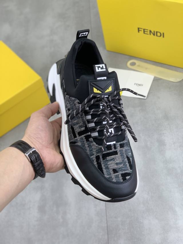 Factory Price P Actual Price Little Monster New Fendi Fendi's new style features