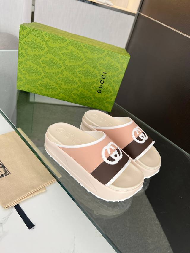 Price: Gucci's latest spring/summer hit sandals, platform slippers from the Euro