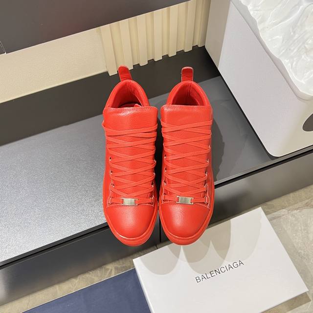 Balenciaga. Latest model from the official website, purchased and disassembled f