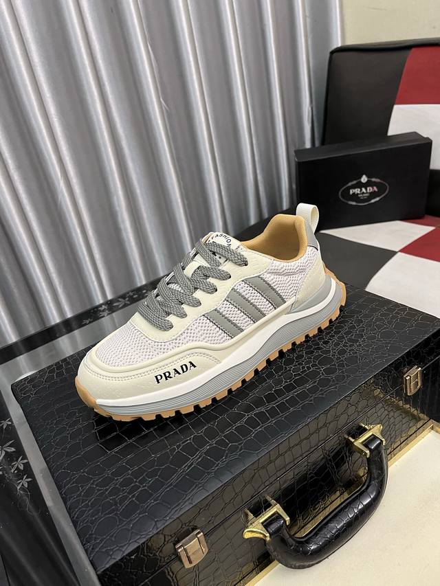 Factory Price: Prada*'s latest hit casual shoes, top-tier luxury brands, top-tie