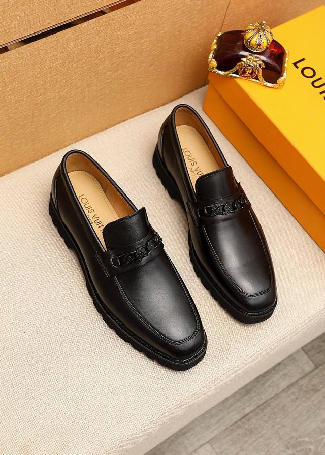 Product Trademark: Louis Vuitton Casual Leather Shoes Standard Sizes: 38-44 45.4
