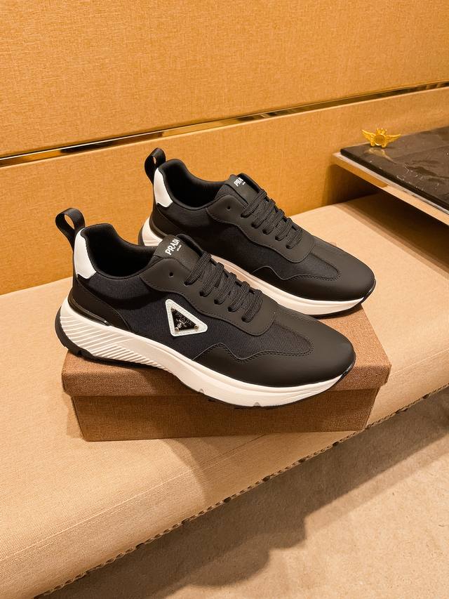 Factory P-batch Prada men's shoes, a 1:1 replica of the high-end brand's officia