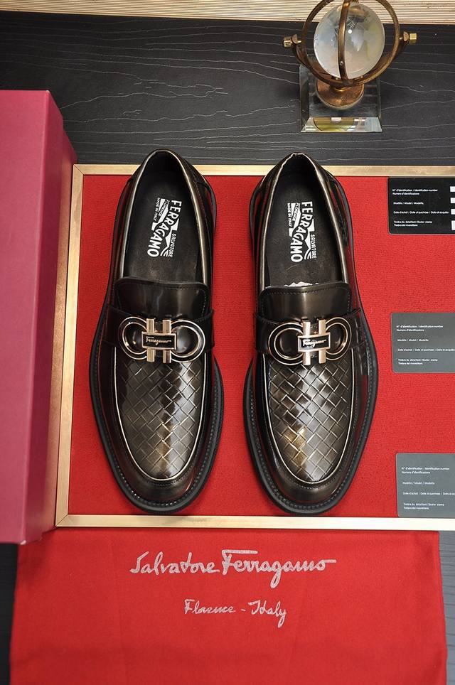 factory price P Ferragamo Ferragamo counter latest model original imported open