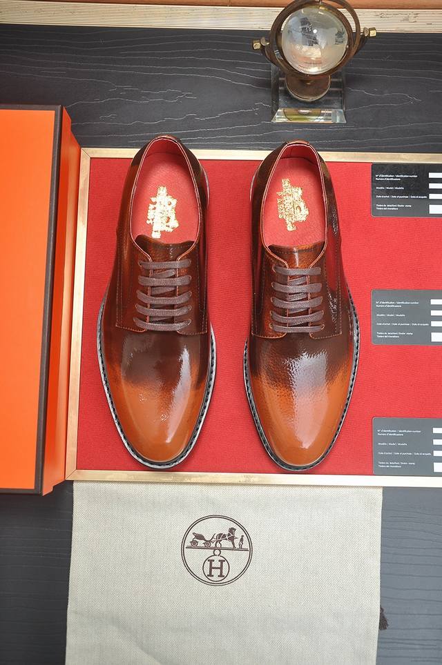 Factory Price: P Hermes High-End New Hermes Ferragamo Classic Casual Leather Sho