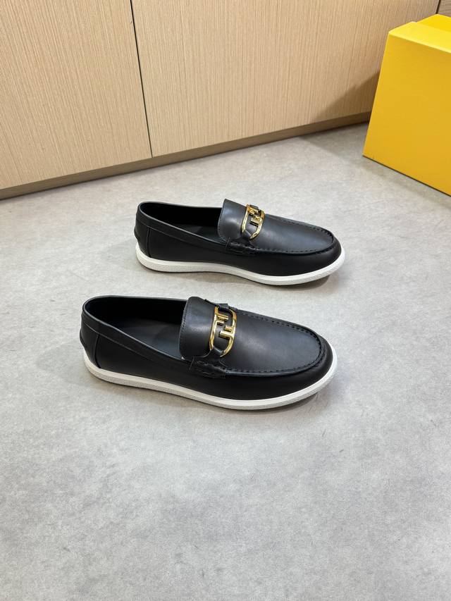Fendi - High-end, original, casual slip-on sneakers - Upper: Nappa calfskin, bra