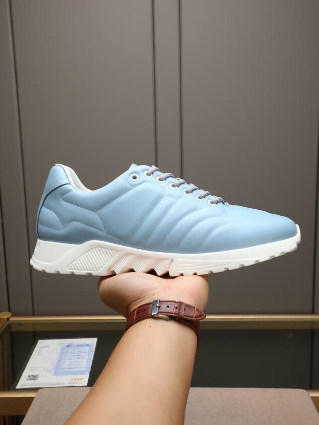 Giorgio Armani's new casual sports shoes for men have arrived. Kint-And-Leather