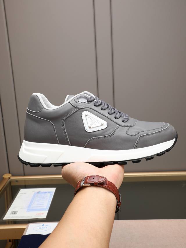 Prad* New Men's Sneakers are casual and versatile. Made with imported authentic