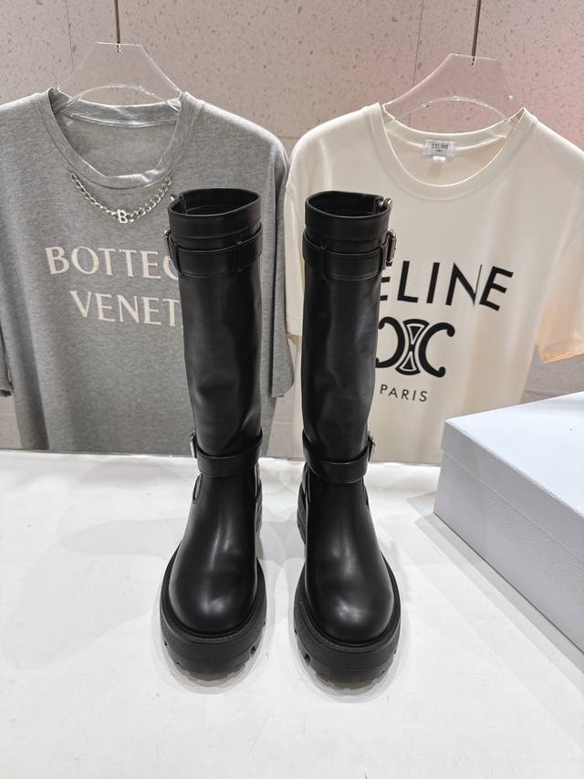 High-end factory Dior Dior D home 2025Ss latest catwalk new long boots motorcycl