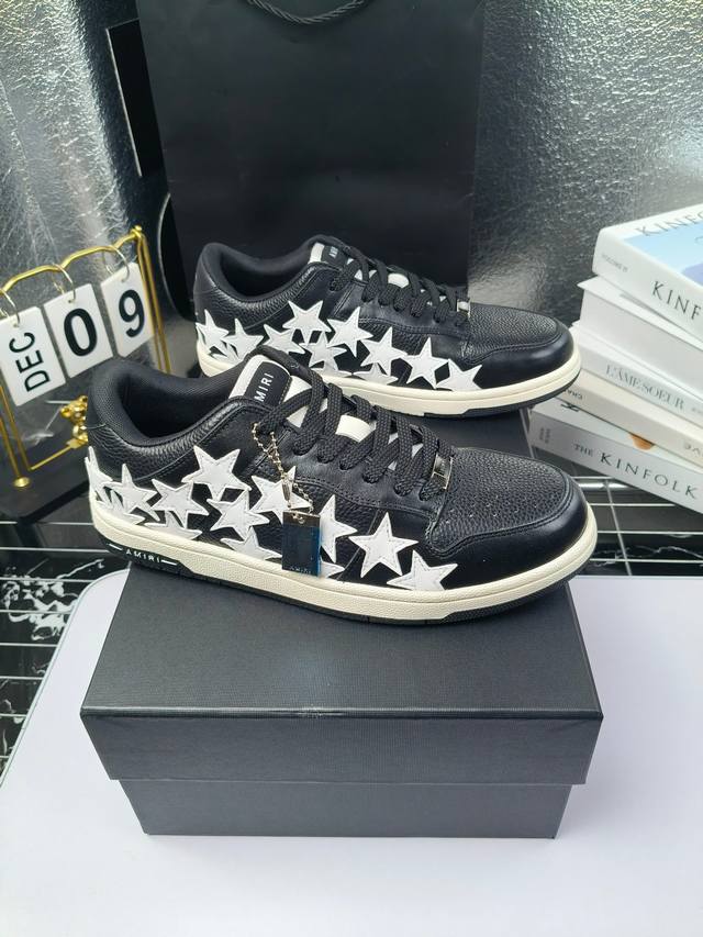 Amiristars canvas low-top thick-soled casual shoes with stars, a classic and ver