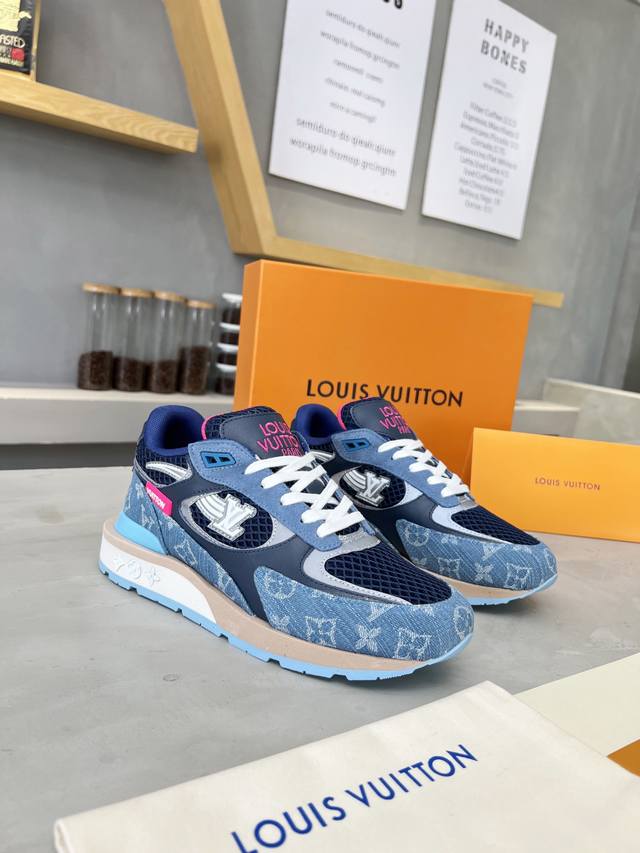 a new, popular LV sneaker from the runway, a 1:1 replica of the original! The up