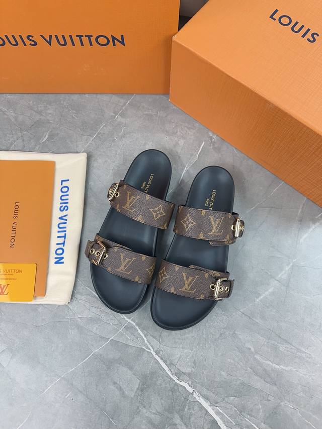 Lv new spring and summer slippers with adjustable buckle design, full of beach s