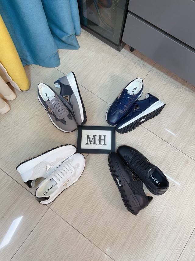 Factory Price: P High-quality new Prada shoes are now available at Prada counter