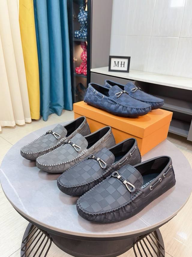 Factory Price: P Lv Louis Vuitton new men's loafers. Top-grade imported cowhide
