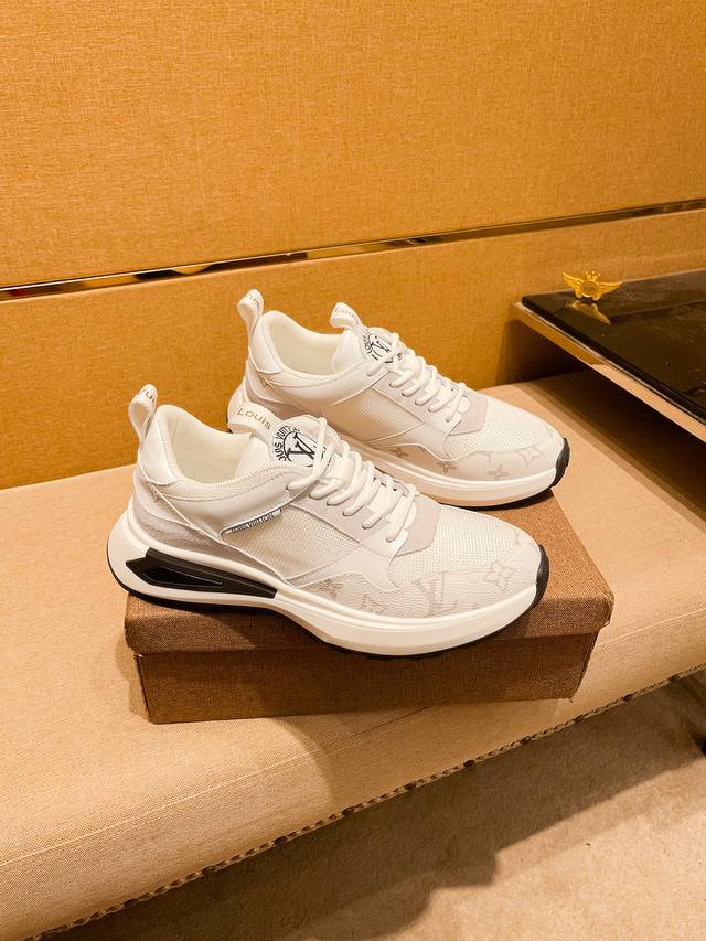 Factory P-batch Lv Louis Vuitton men's shoes, 1:1 replica of the high-end brand'