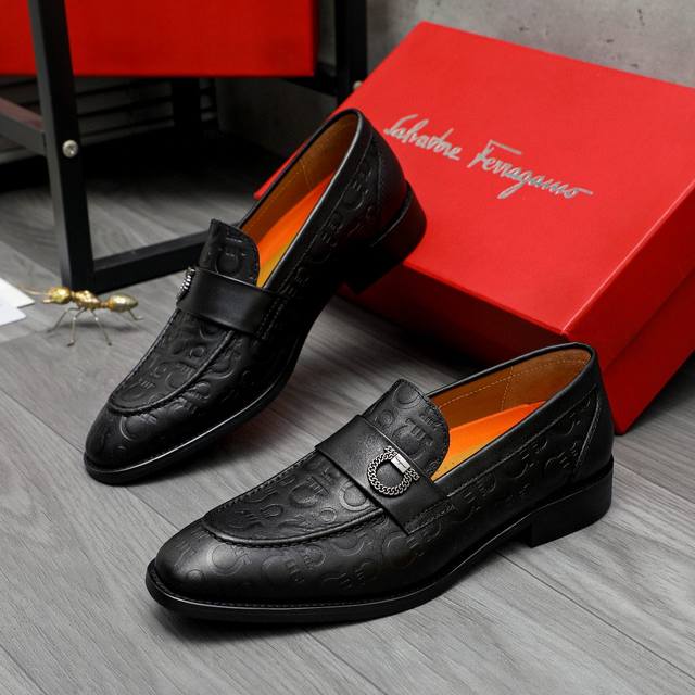 Factory Price Men's Sports Shoes Original Product Brand: Ferragamo Salvatore Fer
