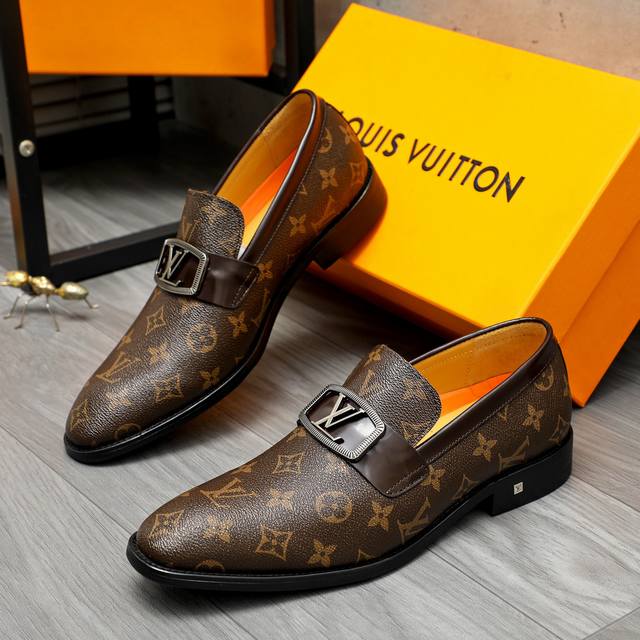 Factory Price Men's Sports Shoes Original Product Brand: Louis Vuitton Business