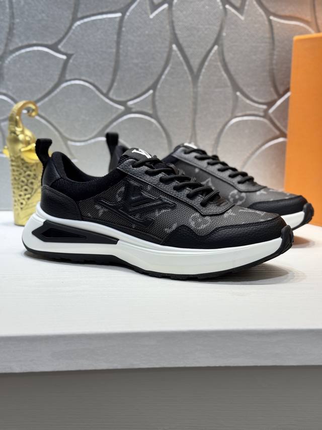 factory price men's sports shoes original Louis Vuitton trendy and stylish yet l