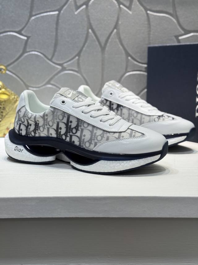 factory price men's sports shoes, original single-piece quality Dior sneakers, t