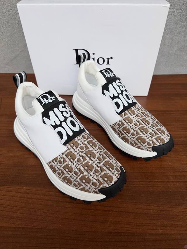 Factory Price Men's Sports Shoes Original Dior 2025 New Low-Top Casual Sneakers,