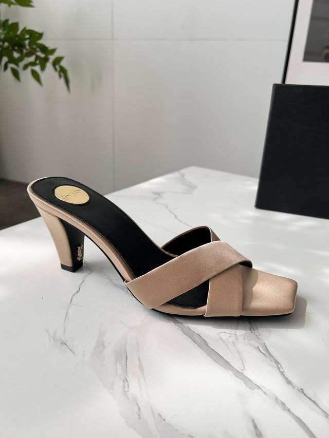 Factory Price Women's Shoes and Sportswear Original Ysl Saint Laurent* 2025 Summ