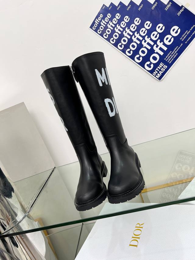Factory Price Original Dior Women's Sports Shoes. Classic knight boots. Miss Dio
