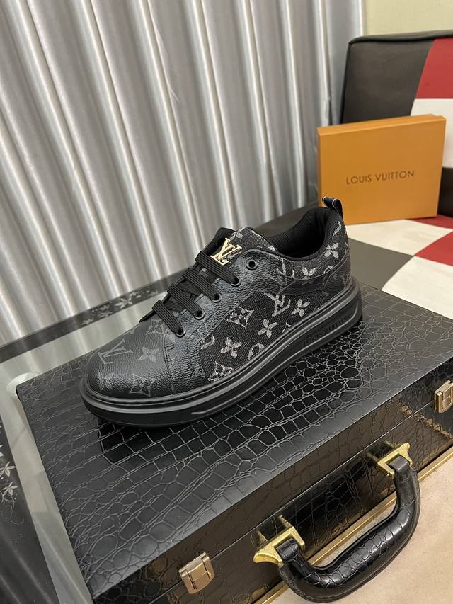 Factory Price: Lv New Men's Casual Shoes, Global Limited Edition Upper Made of O