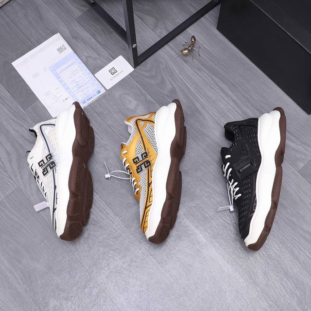 Product Brand: Givenchy Givenchy Casual Shoes Size: 38-44 Product Materials: Sel
