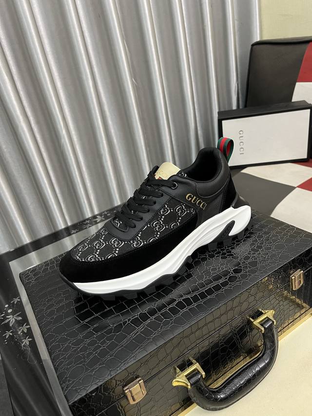 Factory Price: Gucci men's casual shoes are the ultimate trendsetter! Undeniably