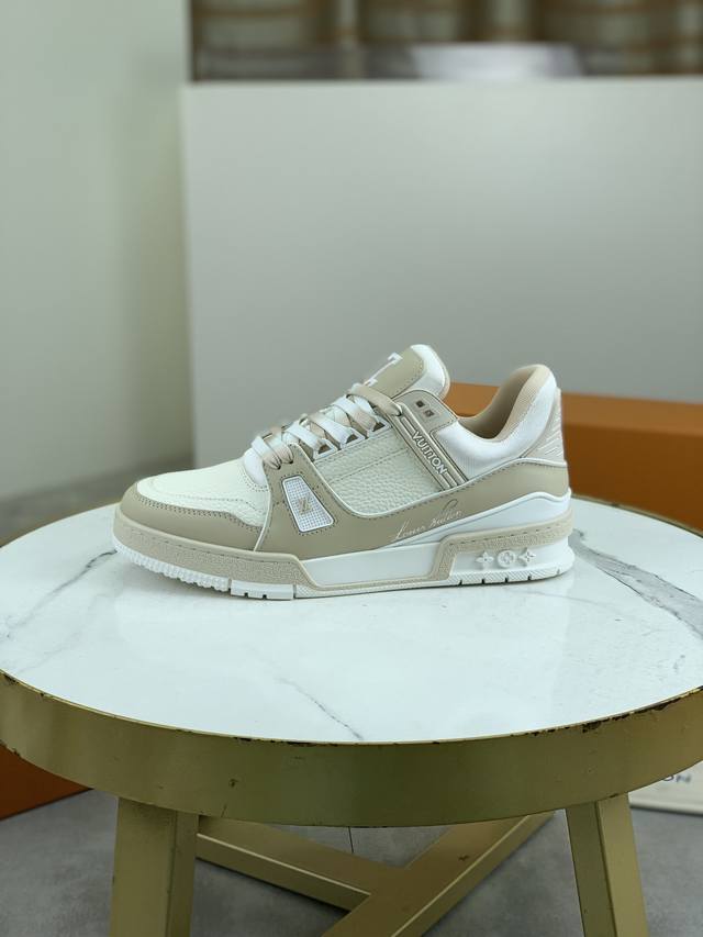 Factory Price: P Price, High-Quality Price, Top-of-the-Line Louis Vuitton Origin