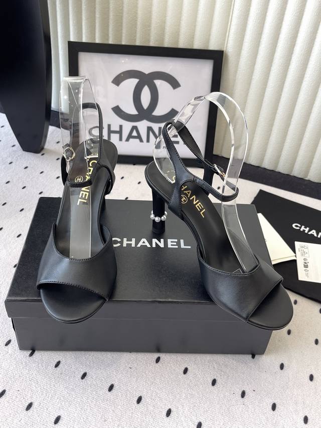 Chanel new pearl high-heeled sandals, high version, shipped. A classic and versa