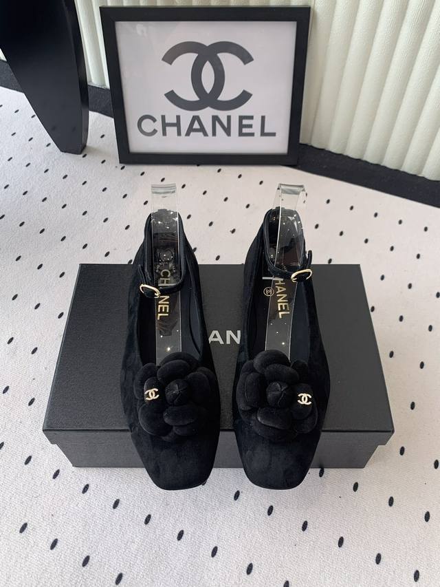Chanel new early spring square toe flat shoes high version lace-up camellia sing
