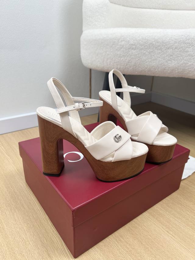 Gucci Gucci Spring and Summer New Products Counter Latest Show Hot Cross Strap H