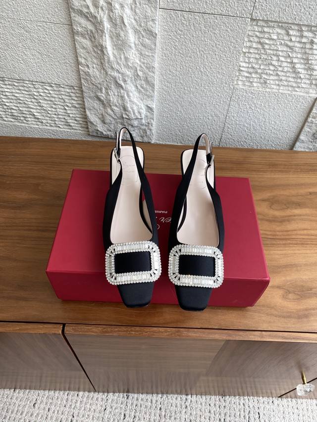 Premium Version: Roger Vivier 25Ss Spring/Summer New Belle Vivier Collection Dia