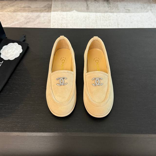 Chanel 24Ss Marie Jane slip-on shoes are a hot new arrival from the early fall c